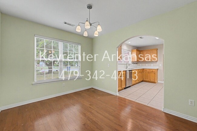 Photo - 3801 SW Carriageway Ave