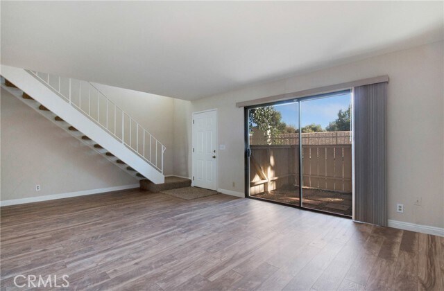 356 Mountain Ct