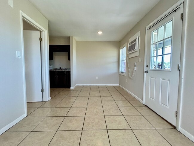 Photo - 3706 N Scenic Hwy