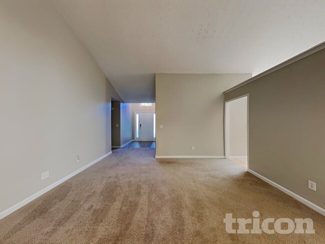 Photo - 2143 Oakland Farm Dr