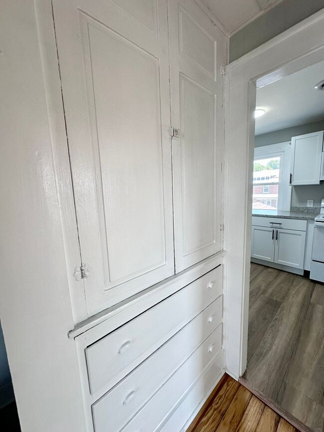 Photo - 139-141 W. Sandusky Unit 139 1/2 W. Sandusky