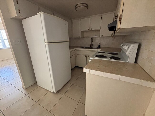 Photo - 1008 Pinellas St Unit 2