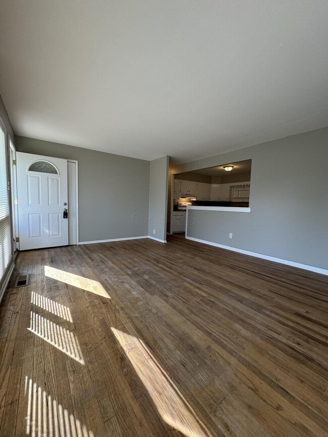 Photo - 601 Kenny Ln