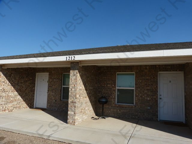 Photo - 1212 W Manana Blvd Casa
