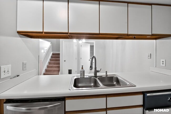 Photo - 120 Finley Forest Dr