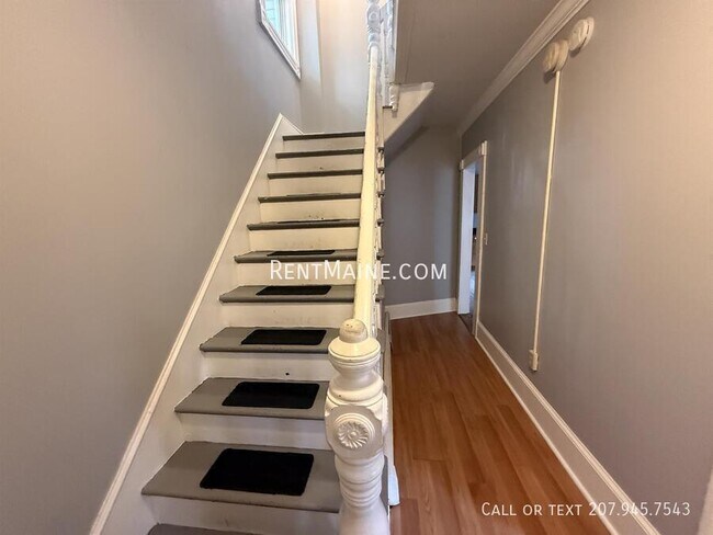 23 Dillingham St Unit 1