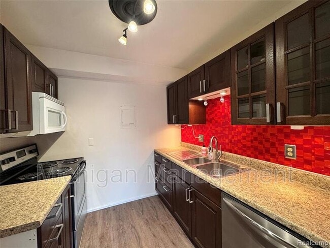 Photo - 2150 Pauline Blvd Unidad Apt 203