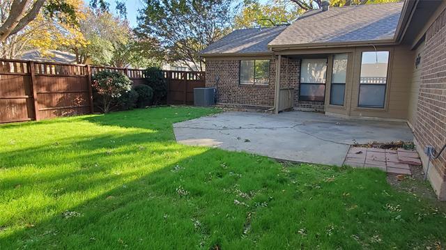 Photo - 8440 Willow Creek Dr