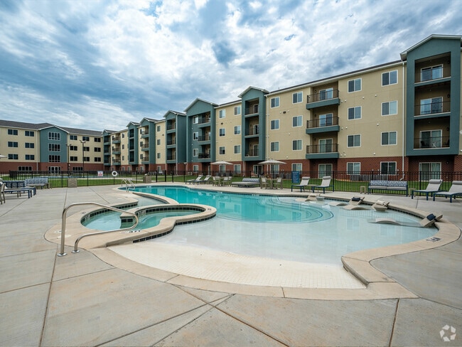 Building Photo - Crescent Falls Rental