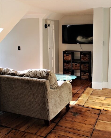 Photo - 283 Spring St