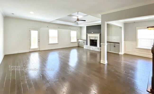 Photo - 5665 Bungalow Cir