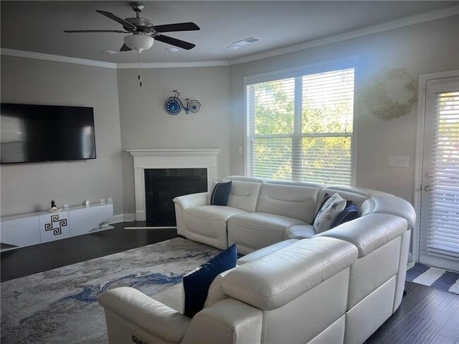 Photo - 2085 Manor Pointe Dr