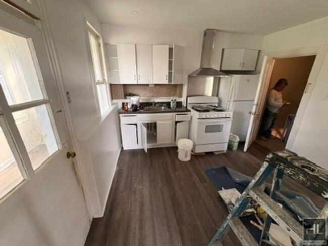 Building Photo - William St, YONKERS