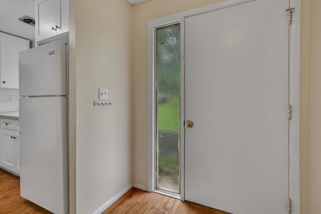 Photo - 201 Baxter Rd Unit c