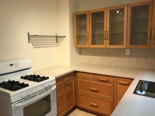 Photo - 1826 Berkeley Way