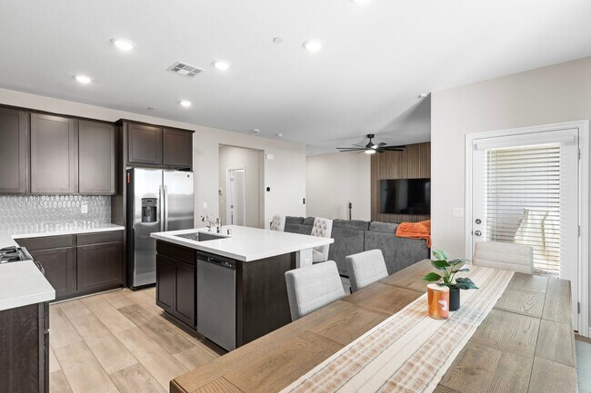 Photo - Beautiful 2 Story TownHome in Inspirada