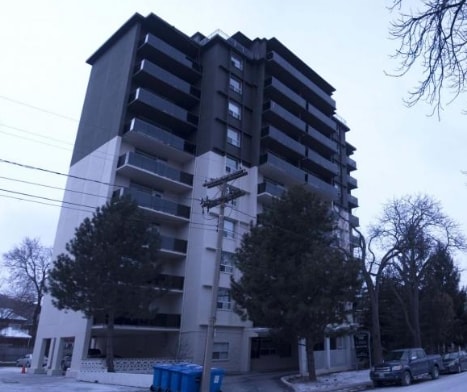 Photo principale - 133 Herkimer St