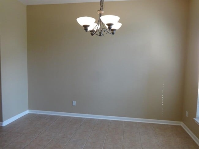 Photo - 411 Cedar Point Dr