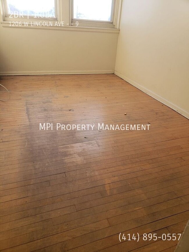 Photo - 1206 W Lincoln Ave Unit 9