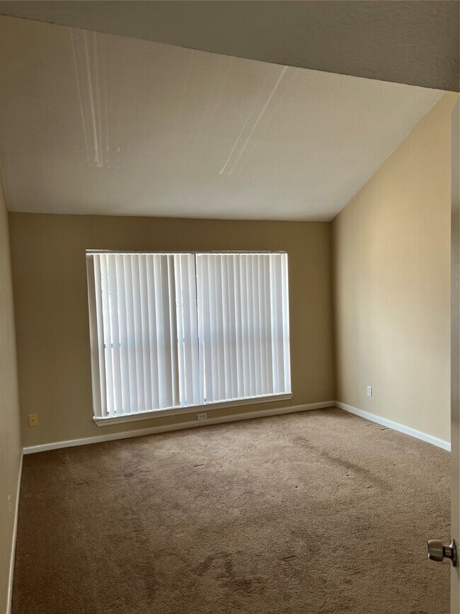 Photo - 7041 Kingston Cove Ln