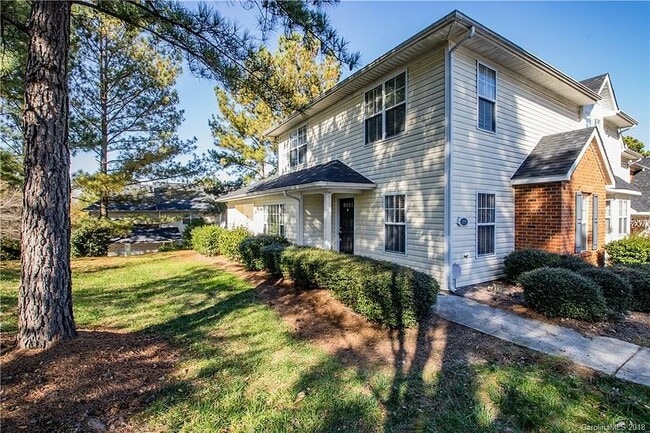 Building Photo - 3715 Melrose Cottage Dr