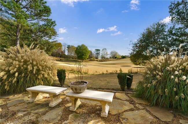 Photo - 521 Brendlynn Ct