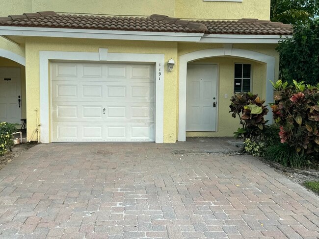 Photo - 1191 Imperial Lake Rd