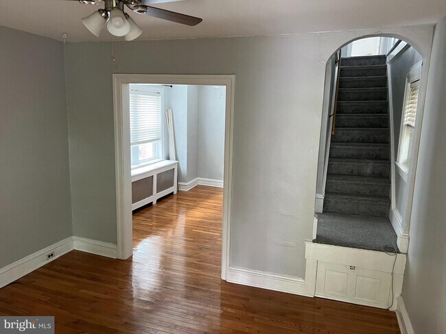 342 Dudley Ave