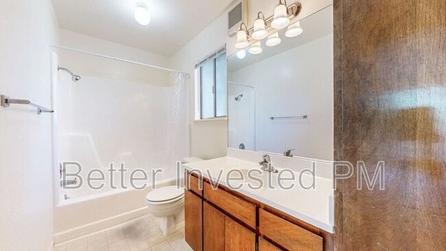 Photo - 5222 Fulton Rd Unit #2