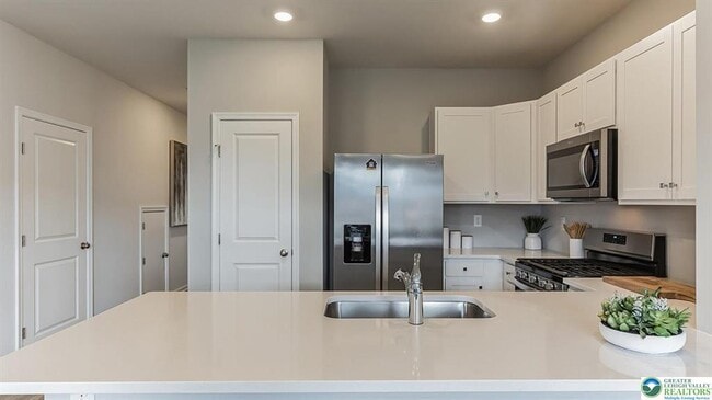 Photo - 1244 Martin St