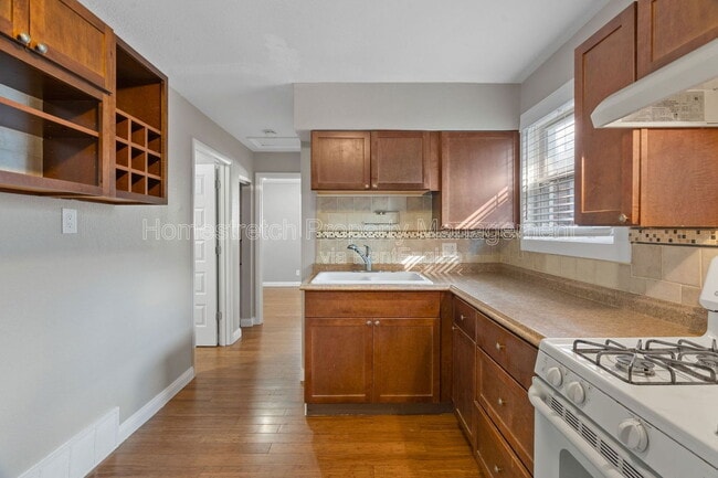 Photo - 4100 E Iowa Ave