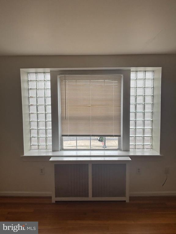 Photo - 383 E King St Unit #1