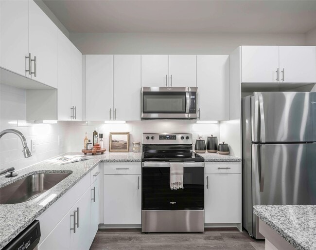 Photo - 13958 Cottingham Rd Unit 8304