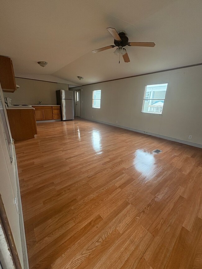 Photo - 17 Gilmer St