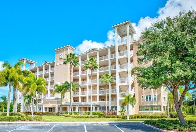 Building Photo - 7296 Marathon Dr Unit 402 Rental