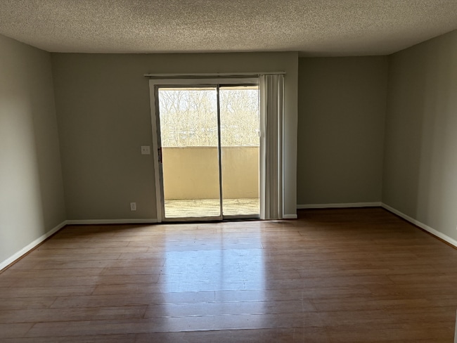 Photo - 515 Basswood Ave Unit D45