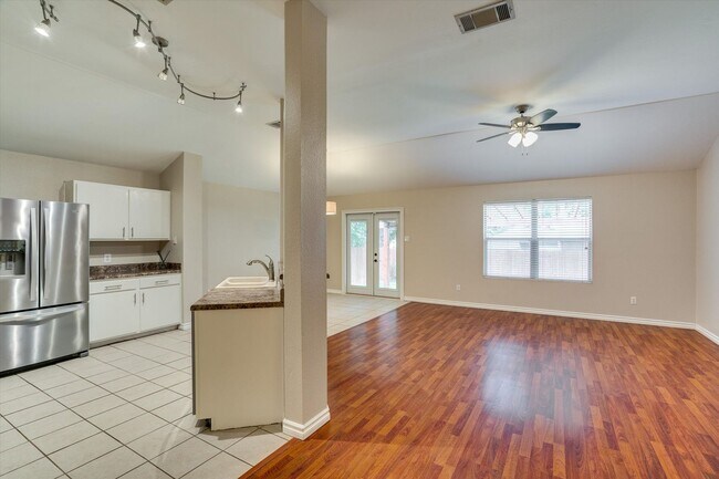 Photo - 20821 Pacers Gait Ln