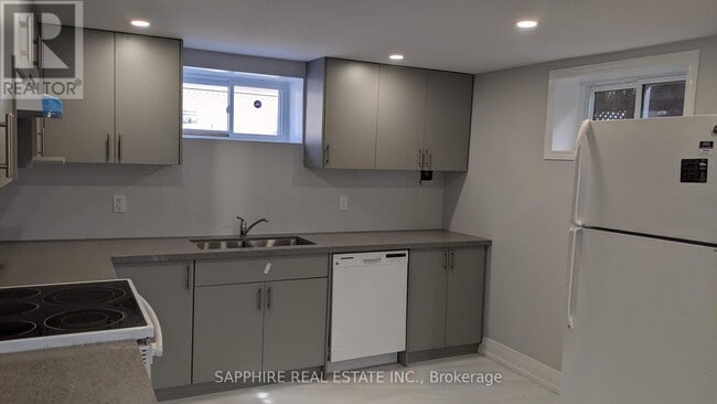 Photo - 607 Weynway Ct