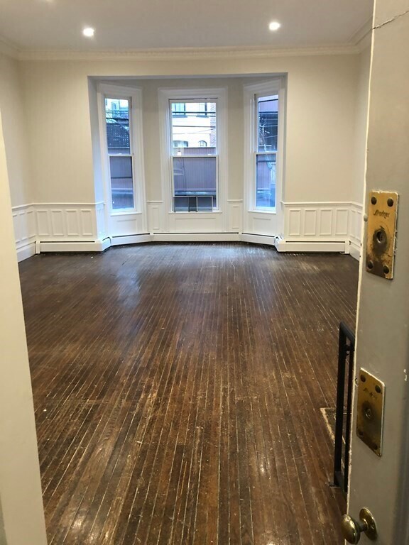 Photo - 103 Beacon St Unit 2