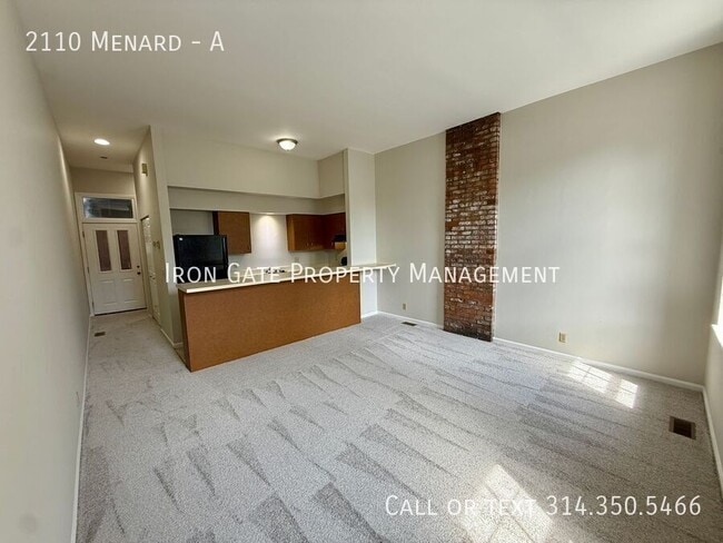 Building Photo - 2110 Menard-A Unit A