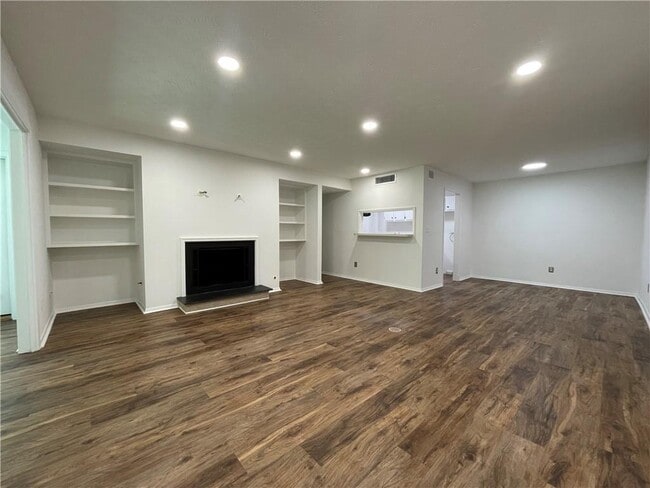 Photo - 1006 Dunbar Dr