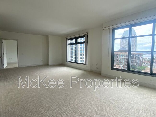 Photo - 645 Front St Unidad #1311