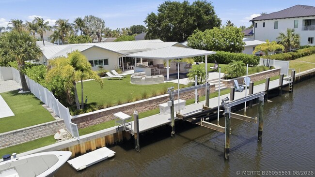 Building Photo - 16 Leeward Cir