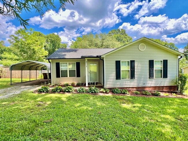 Photo - 2113 Waxhaw Indian Trail Rd House