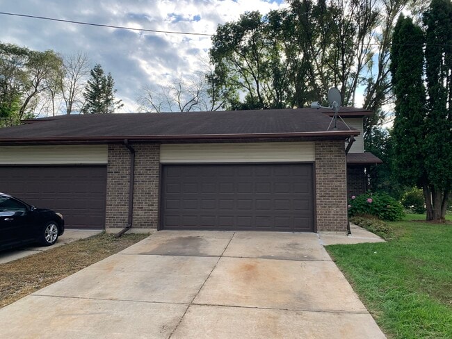 Photo - 663 Cornelius Dr Townhome