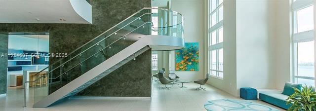 Photo - Quantum On The Bay Unidad 2615