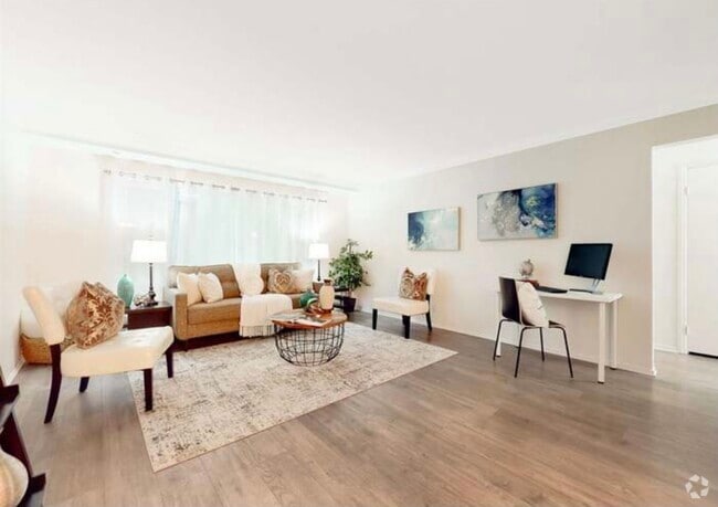 Building Photo - 2316 Lakeshore Ave Unit 10 Rental