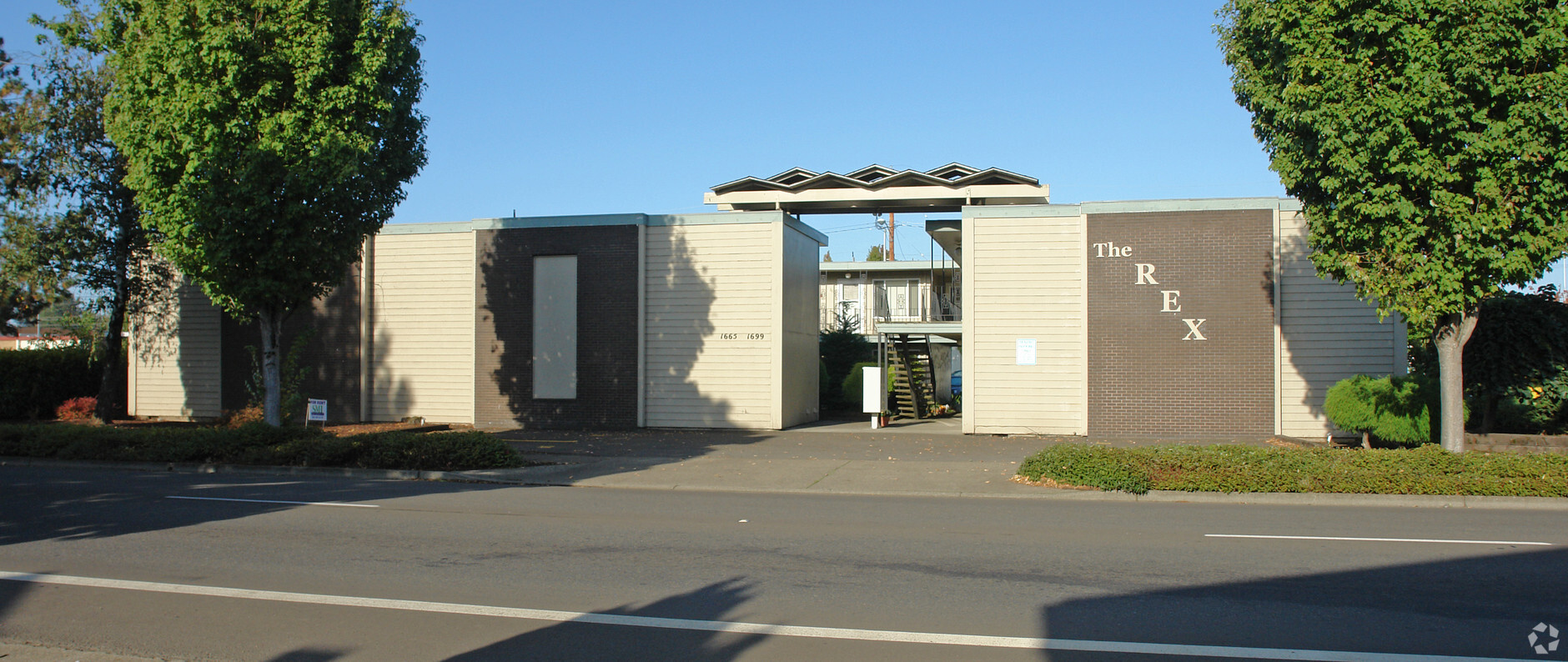 The Rex Apartments - The Rex Apartments