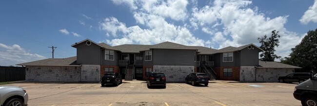 101 Traders Rd