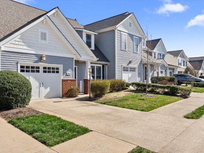 Photo - 709 Abbey Village Cir